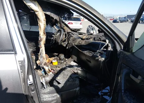 2012 Kia Sorento Lx z USA, uszkodzony, nr VIN 5XYKT3A65CG259103